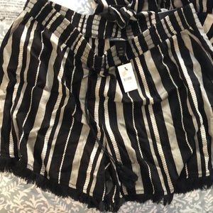 Lane Bryant Shorts - NWT Lane Bryant Striped Fringe-hem Soft Short Lane Bryant Shorts - NWT Lane Bryant Striped Fringe-hem Soft Short
